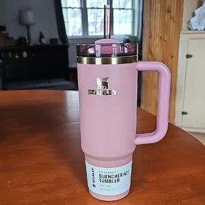 Stanley 30 oz Quencher H2.0 Tumbler